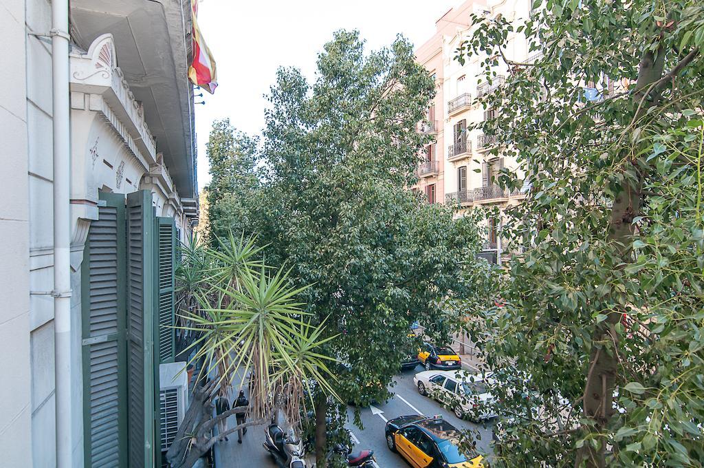 Weflating Ramblas Barcelona Room photo